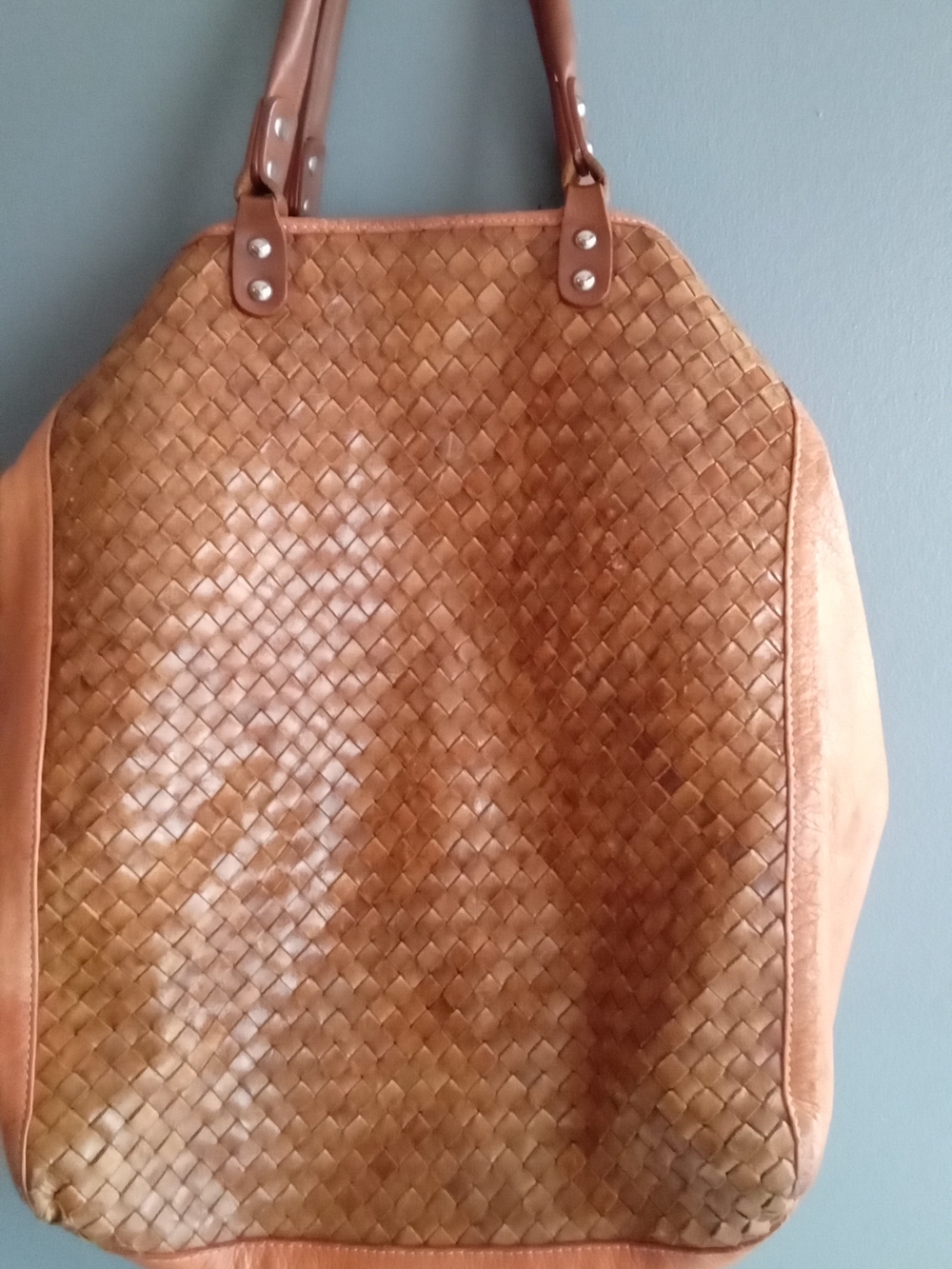 Woven Tote Handbag in Tan
